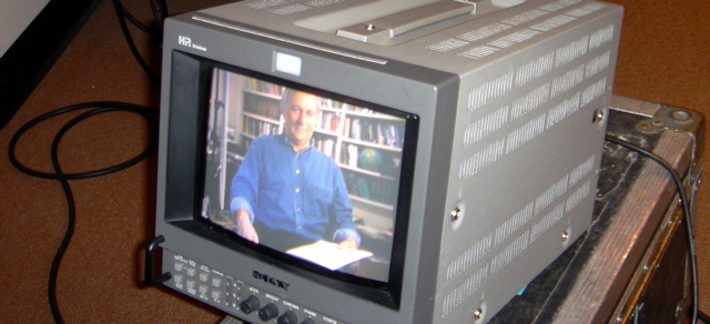 Gilles: Gilles Morin, sound engineer, on the monitor